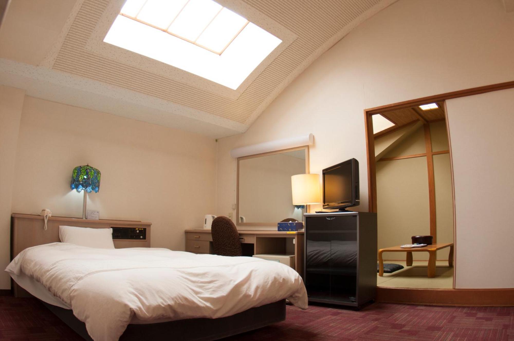 Hotel Luna Park Ehime Εξωτερικό φωτογραφία